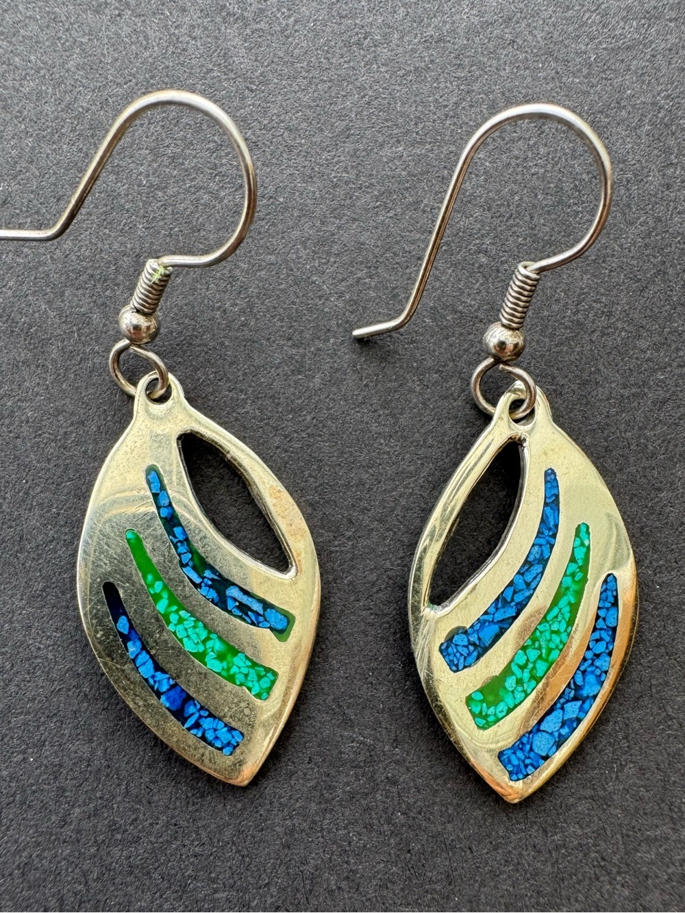Vintage Mexican Alpaca Silver Turquoise & Malachite Chip Inlay Leaf Earrings